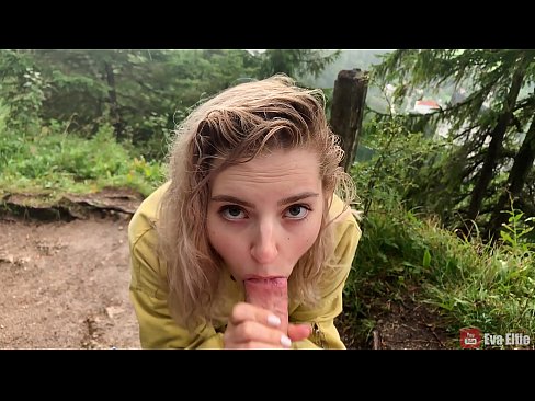❤️ Tyttö nielee spermaa julkisen suihinoton jälkeen - Eva Elfi ❌ Seksivideo at us ❤